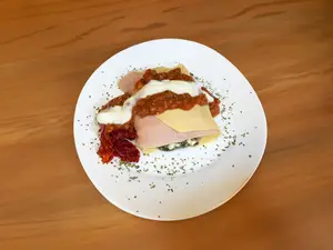 Lasagna porción