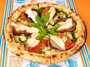 Pizza brie