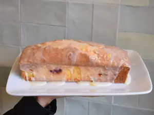 Budin de limón y frambuesa