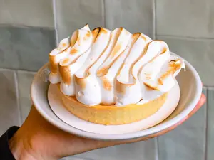 Lemon pie