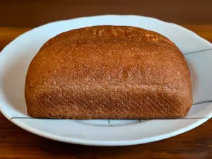 Pan integral de masa madre