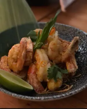 Pomelo shrimp