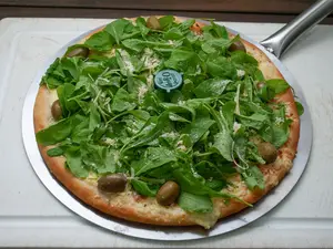 Gg muzzarella con rúcula