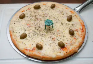 Ind con jamón crudo y ananá