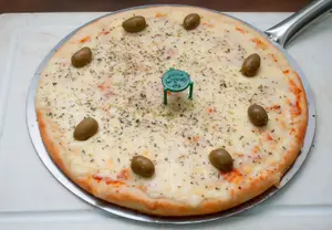 Ind fugazzeta jamón y morrón