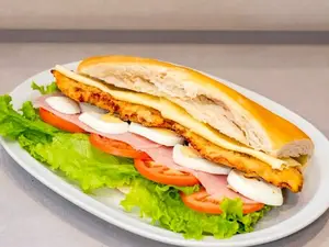 Sándwich de suprema completo