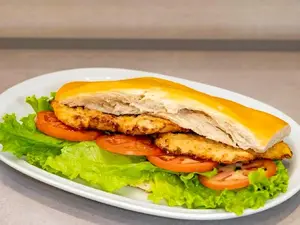 Sándwich de suprema lyt
