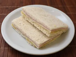 Sádwich de anana y jamon