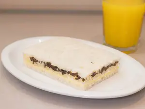Sandw.queso y aceitunas negras