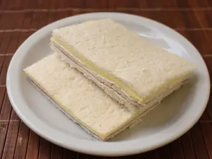 Sandwich de jamon y queso
