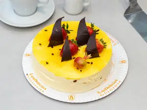 Torta cheesecake de maracuyá