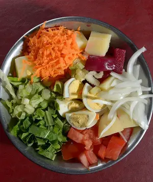 Ensalada hasta 5 gustos
