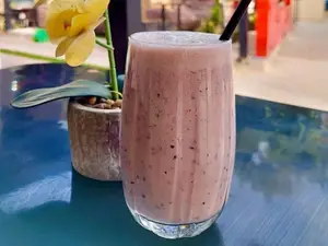 Licuado de frutilla/durazno