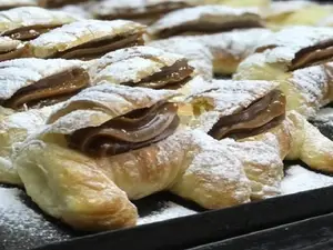 Medialuna Rellena