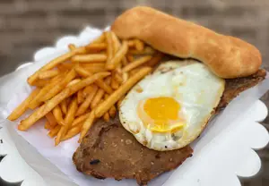 Milanesa a caballo plato ind