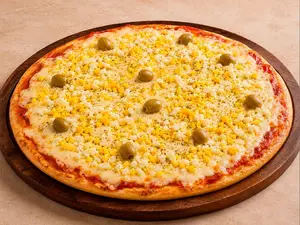 Muzza con huevo gigantes