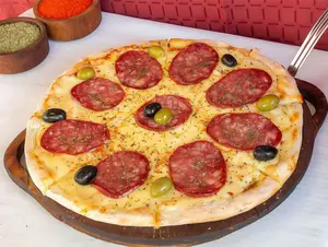 Pizza calabresa