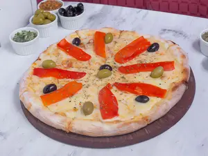 Pizza mozzarella con morrón