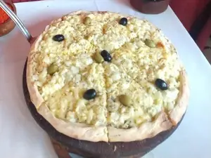 Pizza mozzarella con panceta