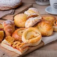 Docena de facturas surtidas