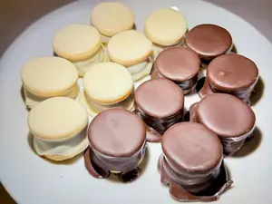 Alfajores bañados