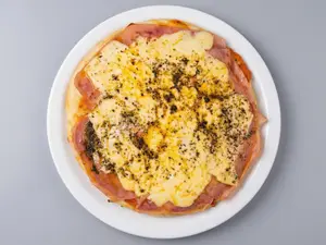 Pizza con roquefort