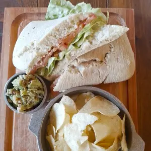 Sándwich ahumado
