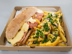 Sándwich de milanesa completo