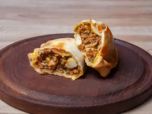 Empanada de carne picante