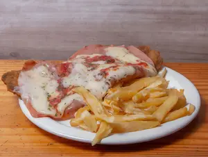 Milanesa napolitana con guar