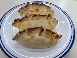 Empanadas De Jamon Y Queso