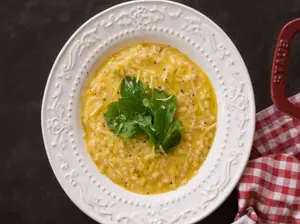 Risotto con rúcula y parmesano