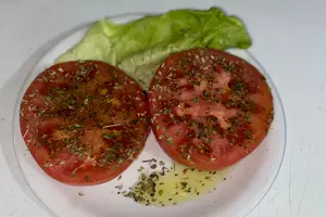Tomate al medio