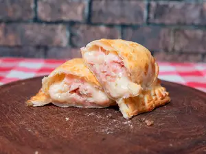 Emp. jamón y roquefort soufflé