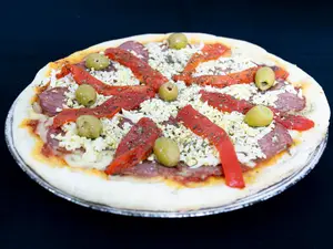 Pizza gallega (8 porciones)
