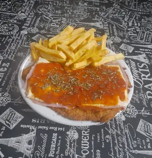 Milanesa De Pollo Napolitana