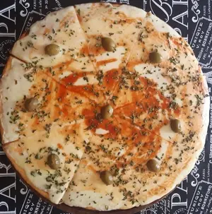 Pizza Muzzarella