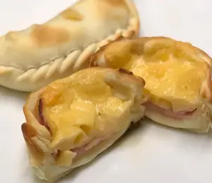 Canastita jamón y provolone