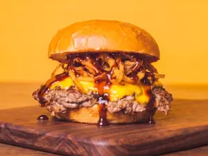 Crispy bbq + papas