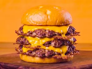 Triple cheese + papas