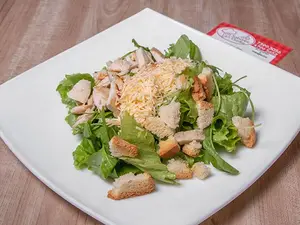 Ensalada Cesar con pollo