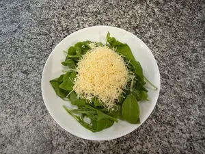 Ensalada De Rúcula Y Parmesano