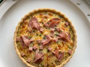 Tarta de jamon y queso