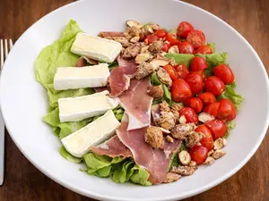 Ensalada brie