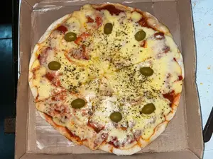 Pizza Muzzarella