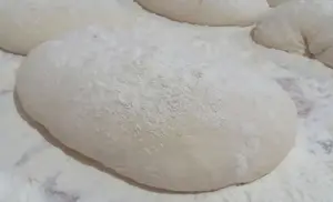 1/4muzza jamón huevo morrón