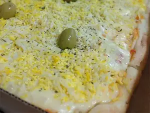 1/4muzzarella con huevo