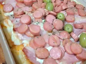 Salchicha panceta y muzzarella