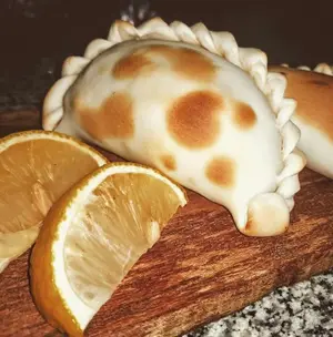 Co - empanada cerdo oriental