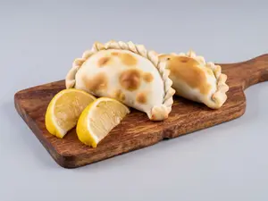CS - Empanada de carne salteña